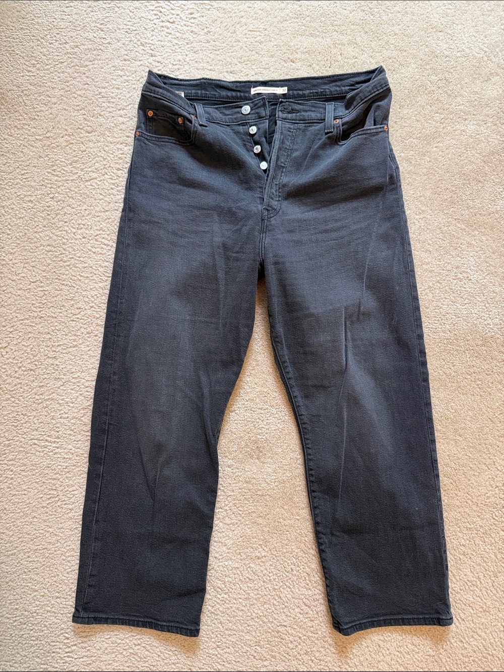 Levi's Ribcage straight ankle jeans